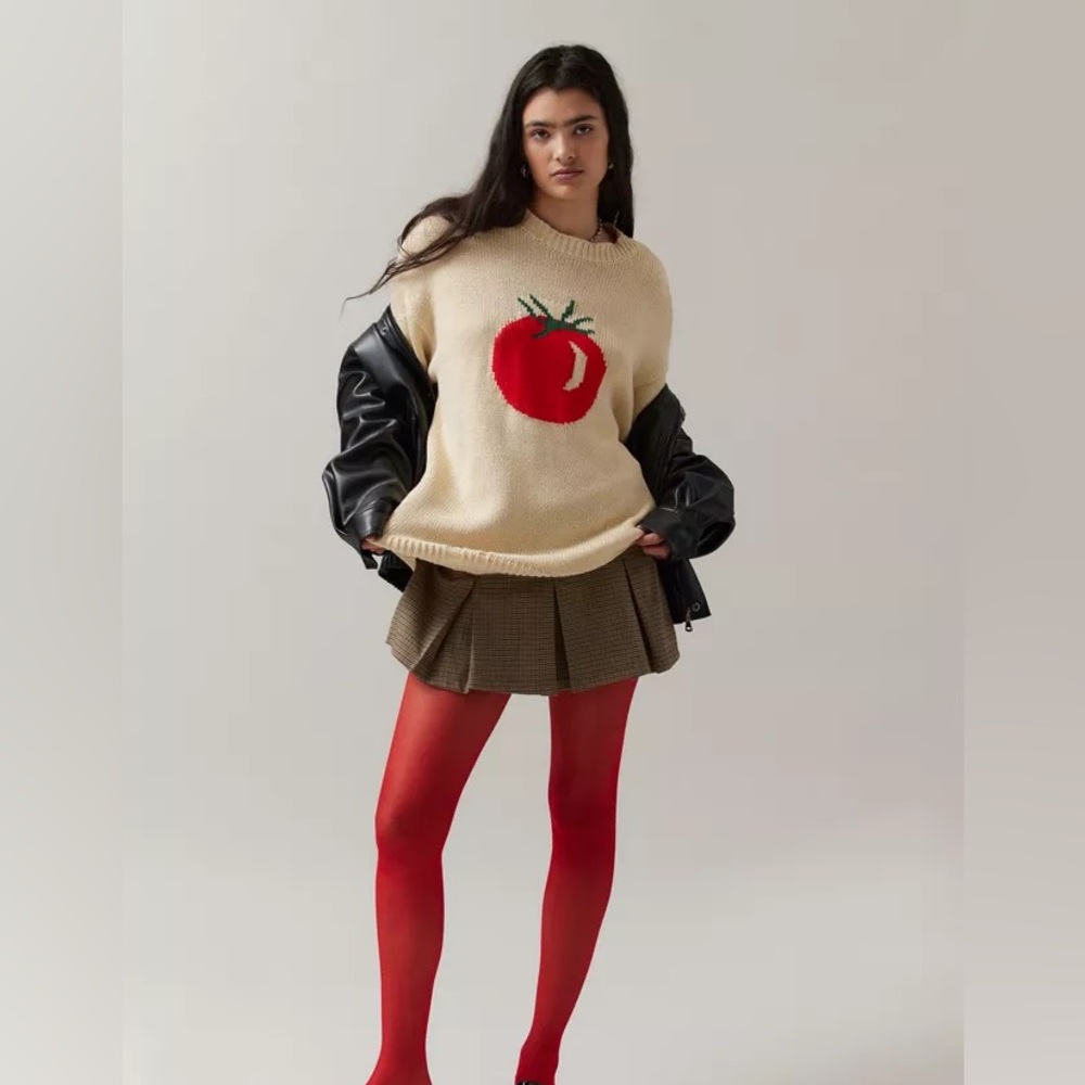 Urban outfitters BDG tomato sweater size small